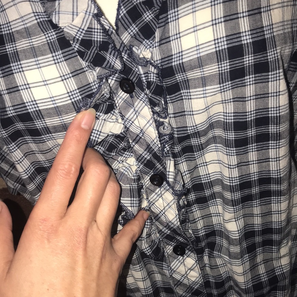 St. John’s Bay large black with and blue button down shirt 💕 - Picture 2 of 7